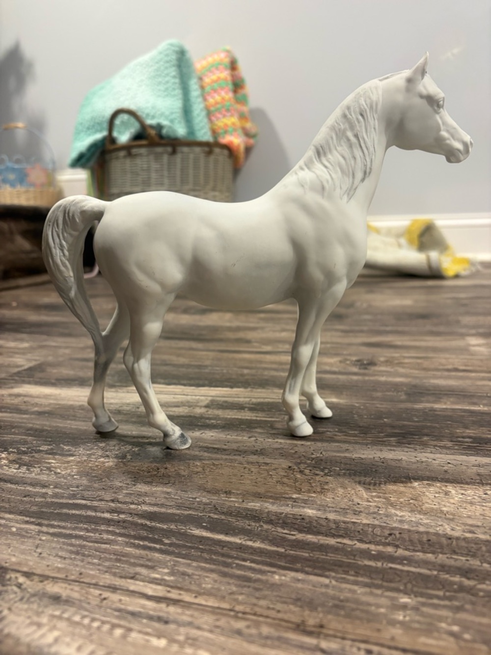 Breyer Traditional Body for Customization - Picture 3 of 6
